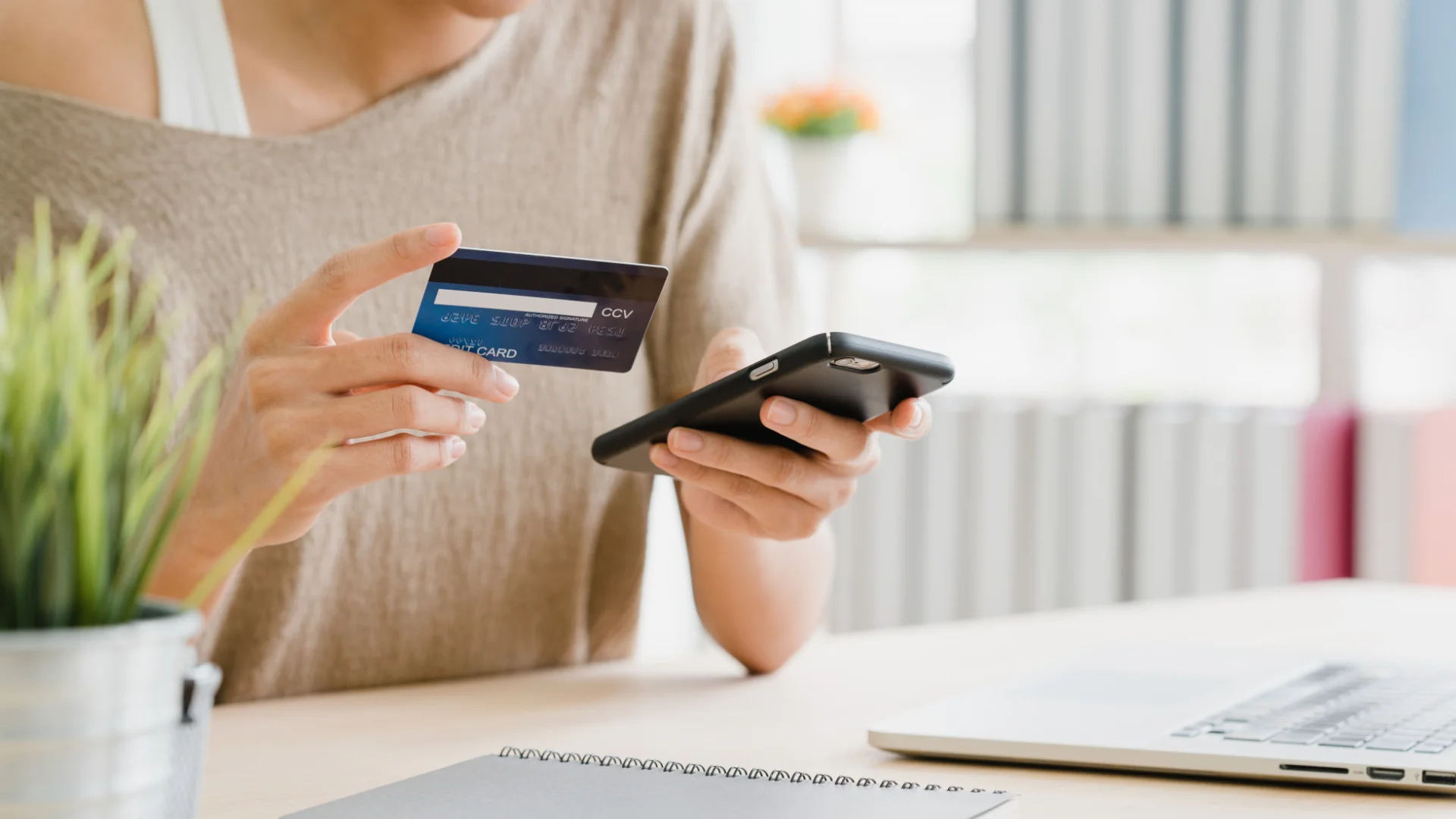 Pagos digitales en los negocios de belleza y bienestar, una oportunidad a la digitalización