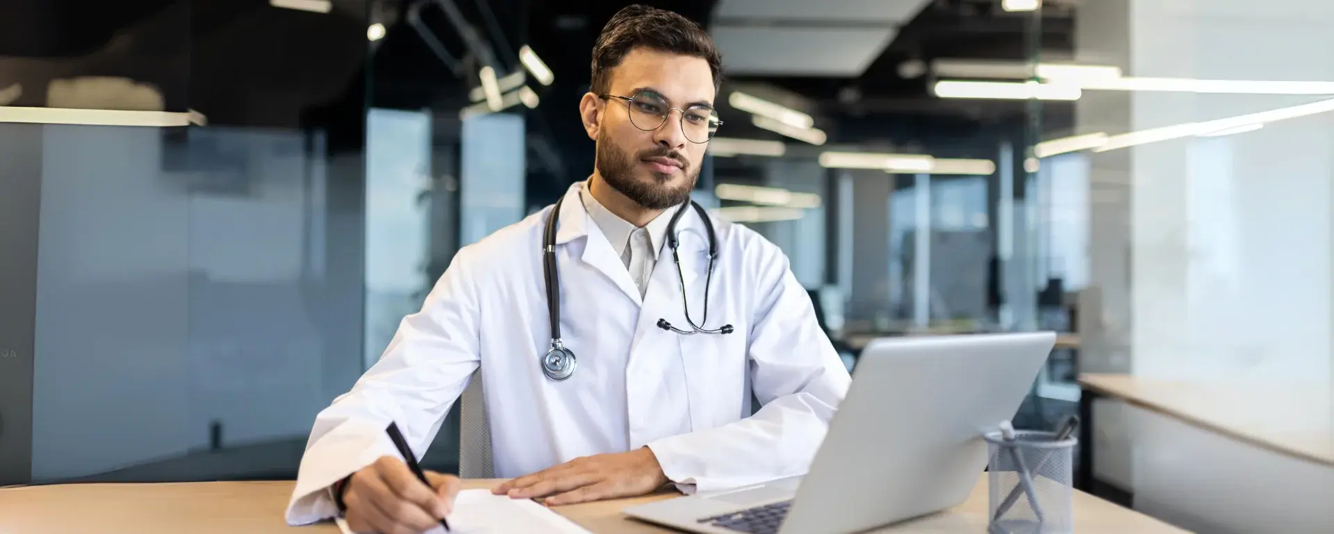 Historia clínica de pacientes en clínicas de medicina estética